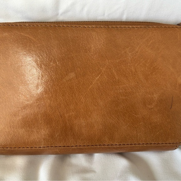 The Sak large wallet on a string. - Picture 4 of 10